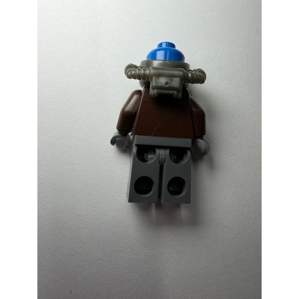 LEGO Star Wars Cad Bane Minifigure with Breathing Apparatus Blue Head sw0285